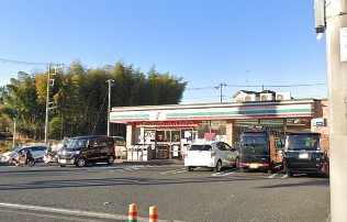 スワロウテイル　Ａ コンビニ