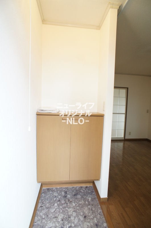 セジュールつきみ野 玄関