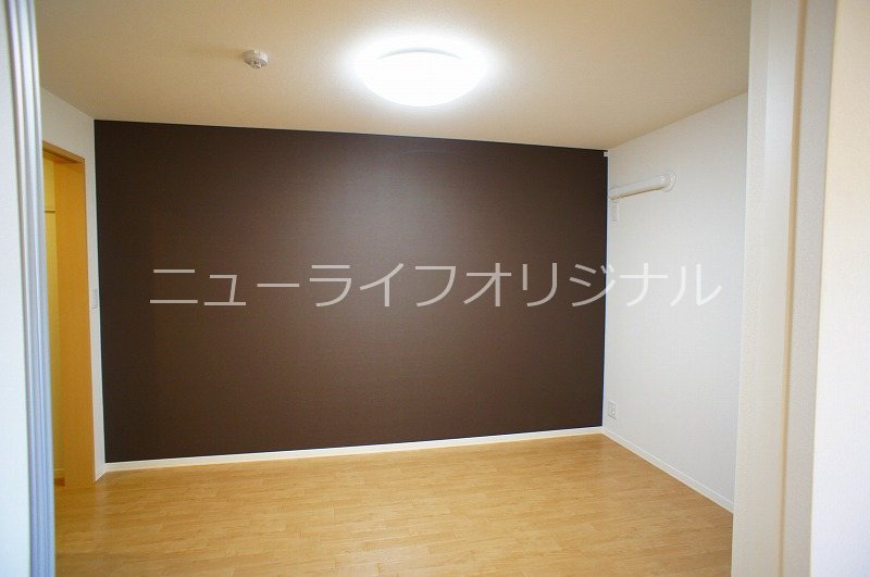 メゾン　ド　ルミナーレ その他