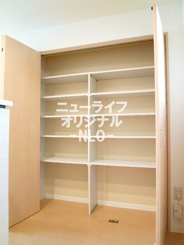 テラスＪ 収納