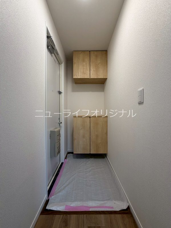 フレグランスN 玄関