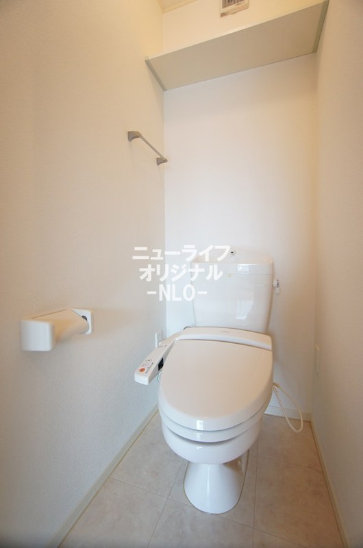 オーク トイレ