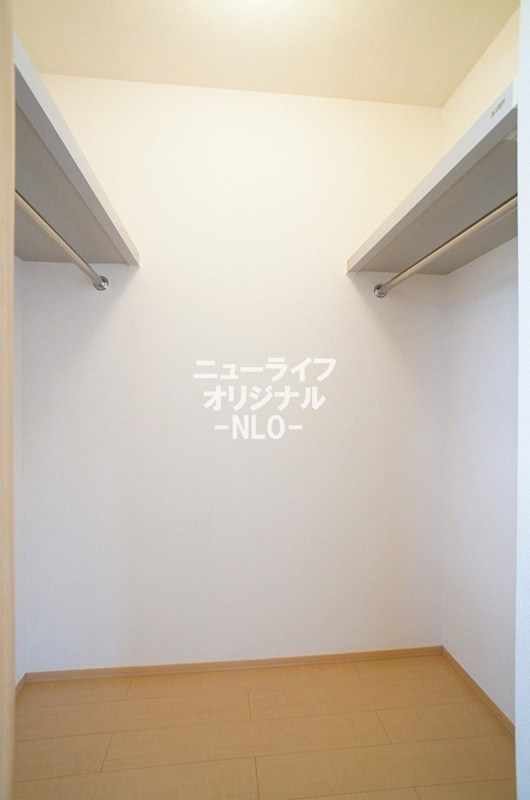 フォンティーヌＳ 収納