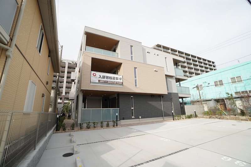 Ｇｒａｃｅ　Ｃｏｕｒｔ　ＹＡＭＡＴＯ　 駐車場
