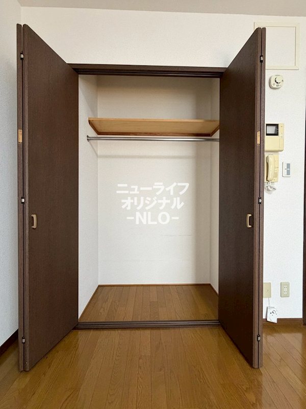 ヴェルファーレ彩 収納
