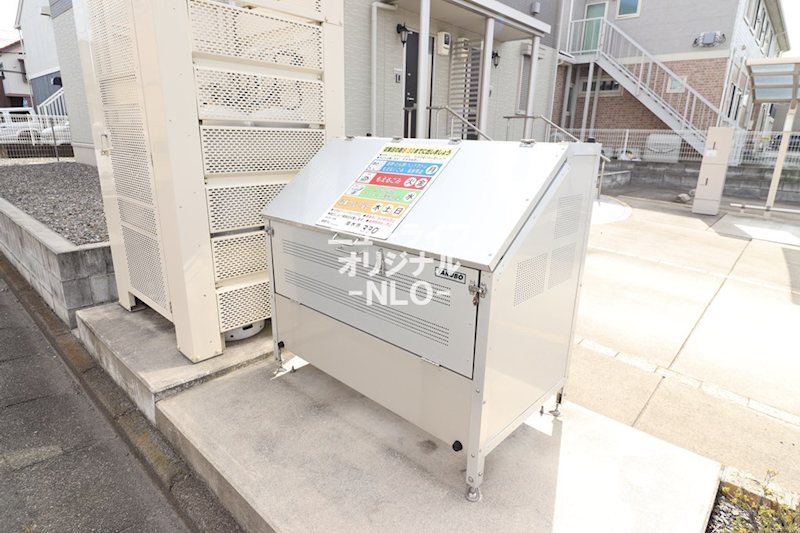 ロイヤルテラス萩原 その他