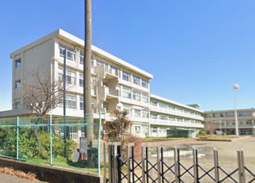 ロイヤルテラス萩原 小学校