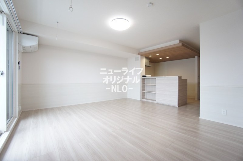 Ａｓｓｅｔ－Ｃｏｕｒｔ中町 リビング
