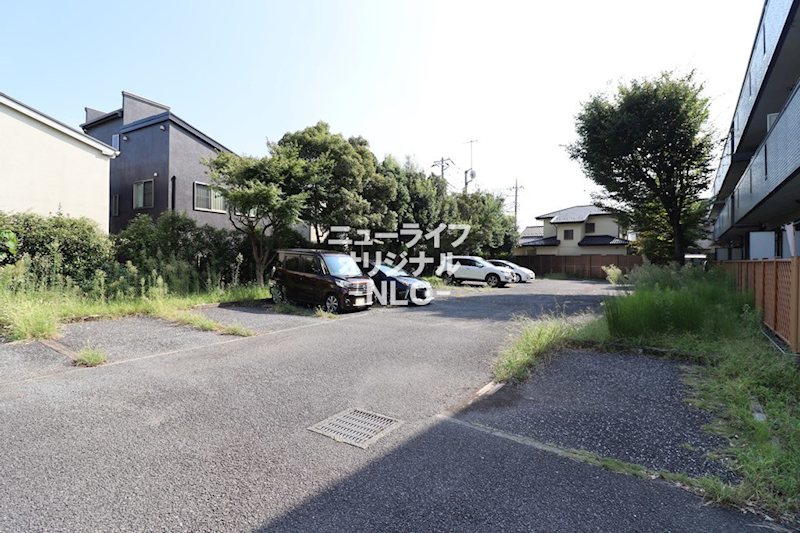 アルファタウン秦野新町　B 駐車場