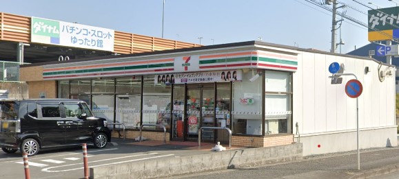 アルファタウン秦野新町　B コンビニ