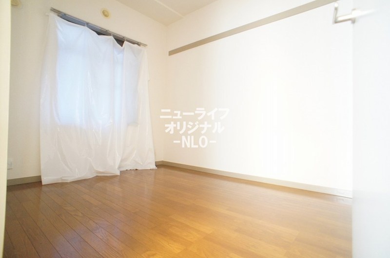 ペルミエール９０５ ベッドルーム