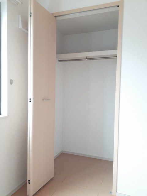 ヴィラ　パライーソⅢ 収納