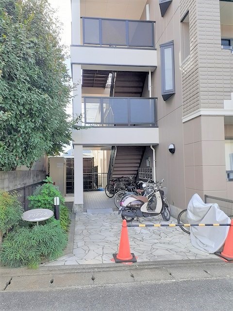 アリアンス エントランス
