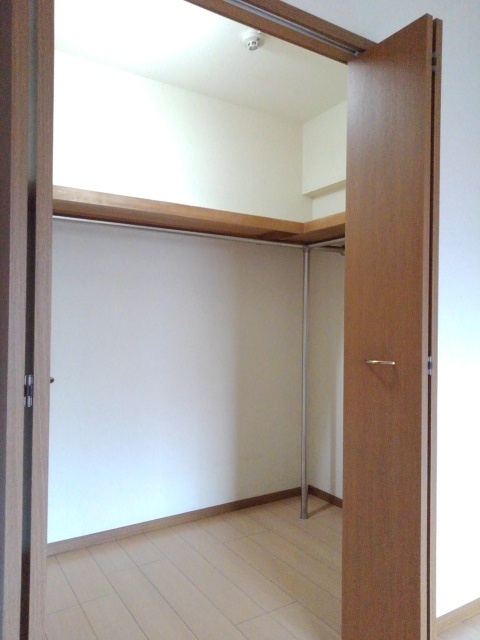 アンソレイエ　アオキ 収納