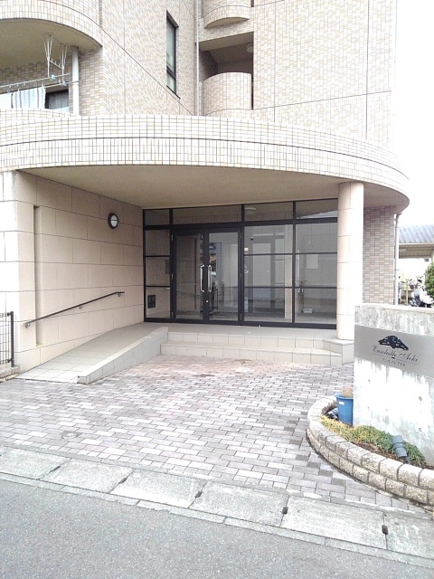 アンソレイエ　アオキ エントランス