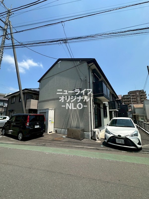 コウジィーコート 外観