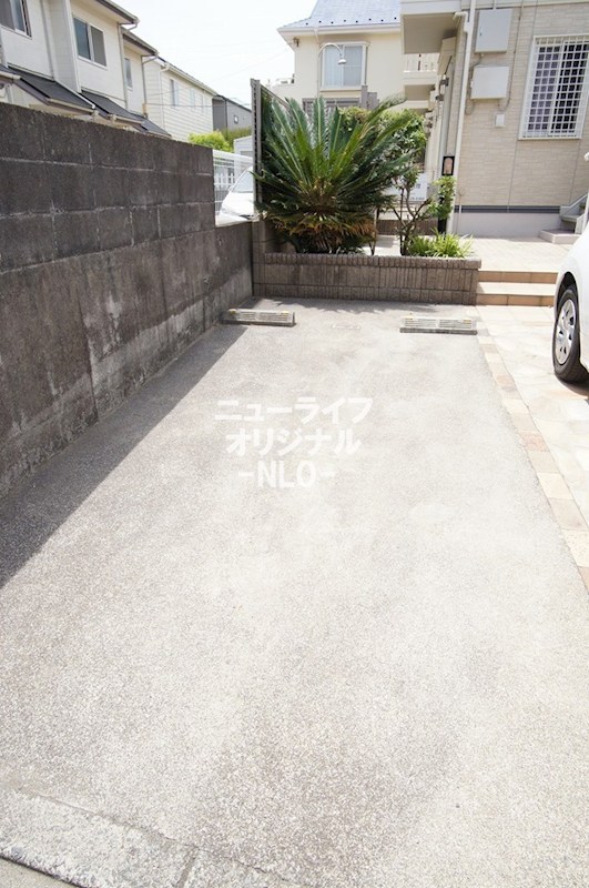サーフ湘南 駐車場