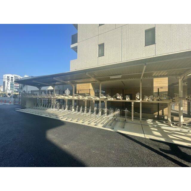 エヌステージ秦野駅前 エントランス