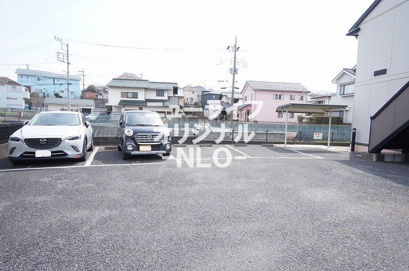 すずかけ 駐車場