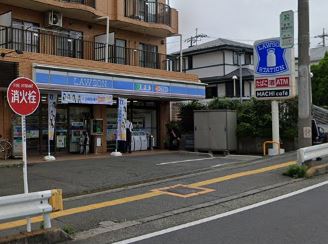 ヴィル　リヴェール コンビニ