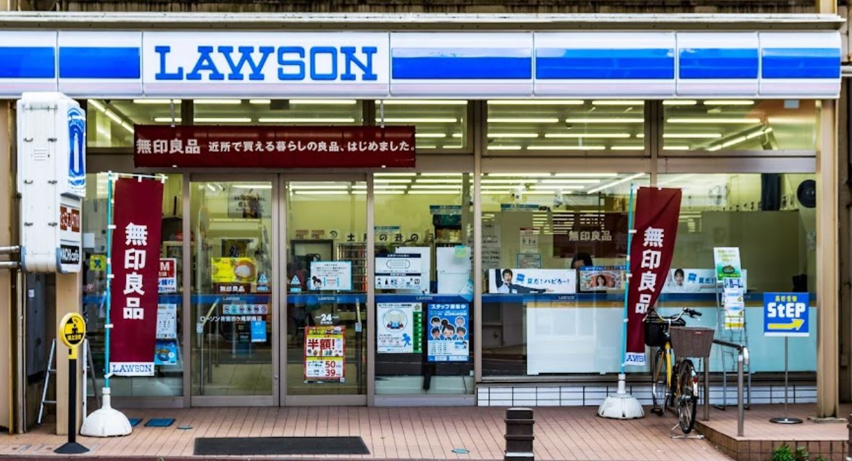 サンテラス市ヶ尾 コンビニ