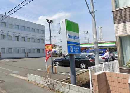 リブリ・本厚木 コンビニ