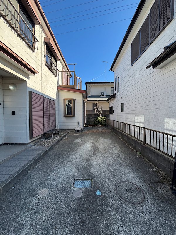 厚木市愛甲1丁目戸建 駐車場