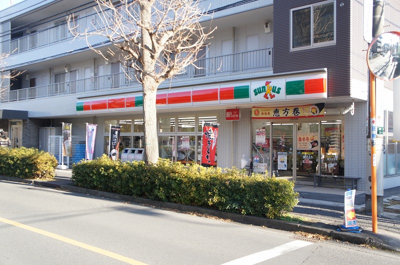 イヴレーア中町 コンビニ