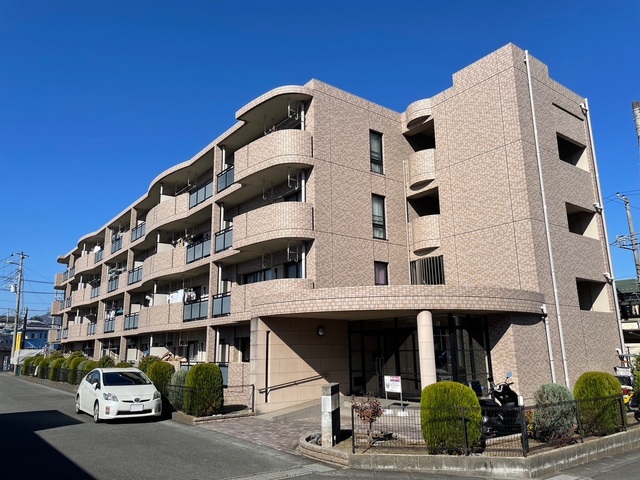 アンソレイエ アオキ 外観