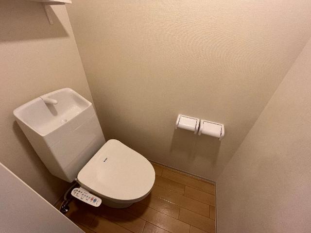 アウレリア トイレ