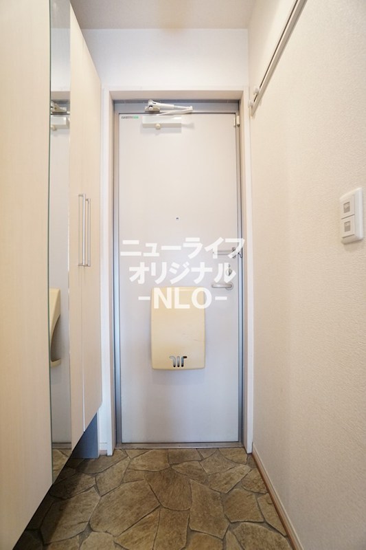 ディアベルジュ 玄関