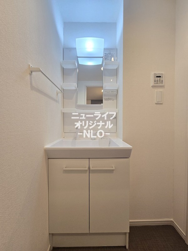 クレインハイツ林間 洗面所