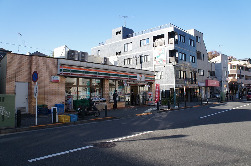 グレースアロー玉川学園 コンビニ