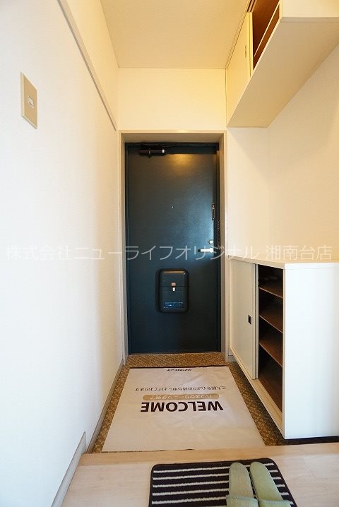 ウエストヒル湘南台 玄関