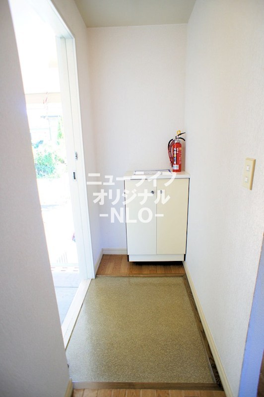 メルヴィーユ大住台 玄関