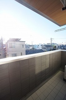 エムズ　バーレイ湘南平塚 ベランダ