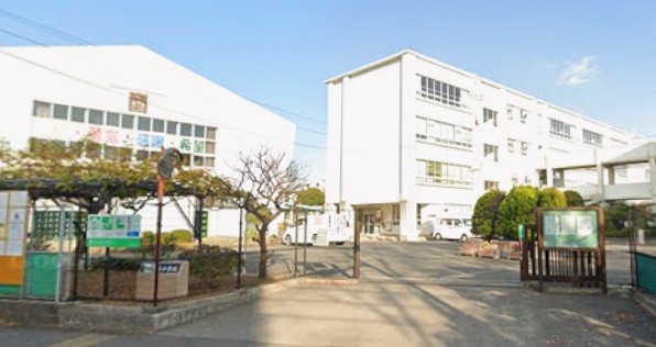 フレグランス弐番館 中学校