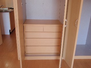 サムスィング成瀬 収納