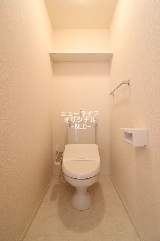 コートミカエルＢ トイレ