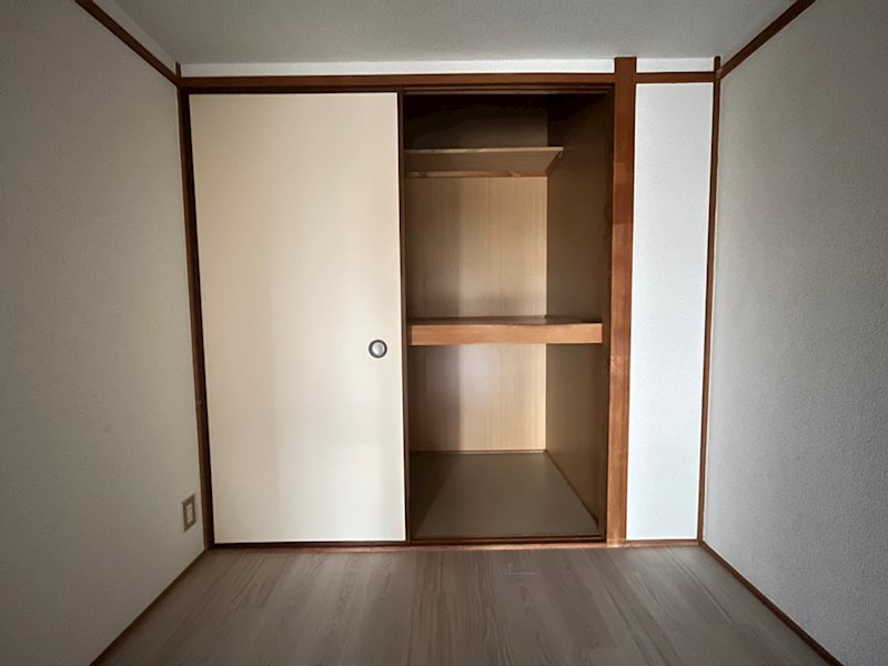 シャトレ桂 収納