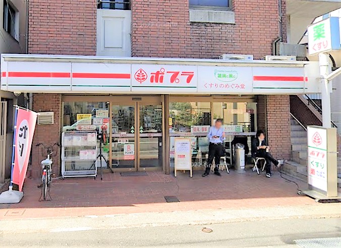 シャトレ桂 コンビニ