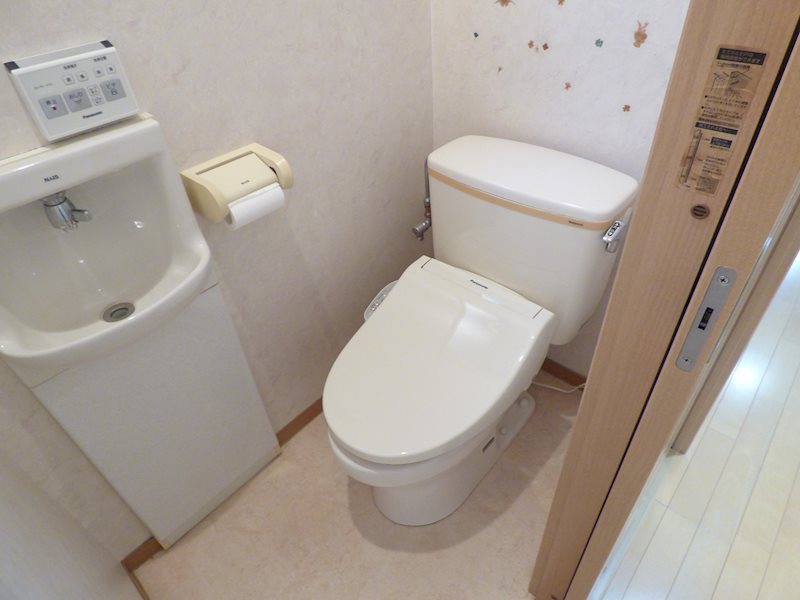上賀茂豊田町貸家(南棟) トイレ