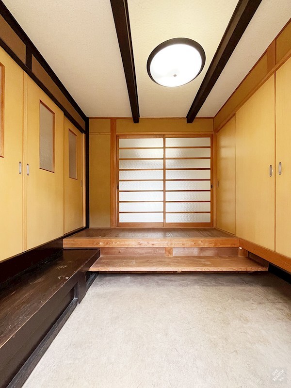 紫野上築山町貸家（33番） 玄関