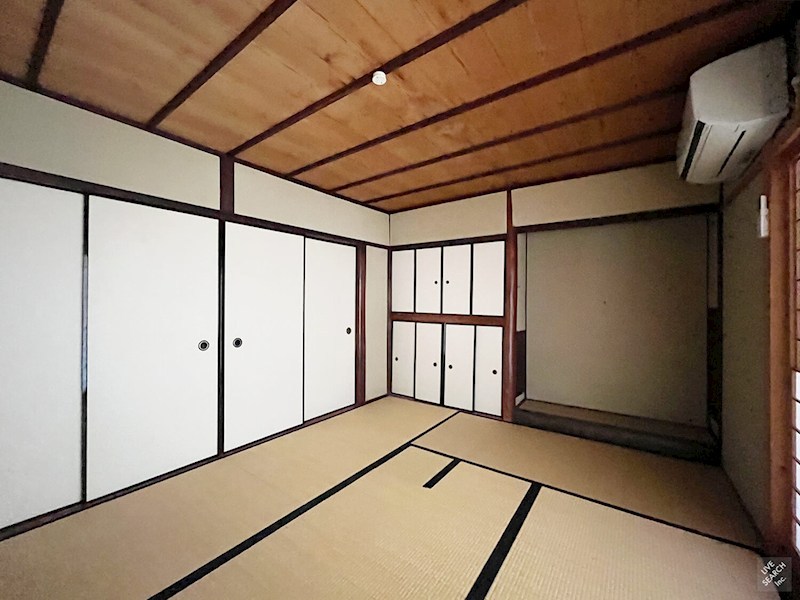 紫野上築山町貸家（33番） ベッドルーム