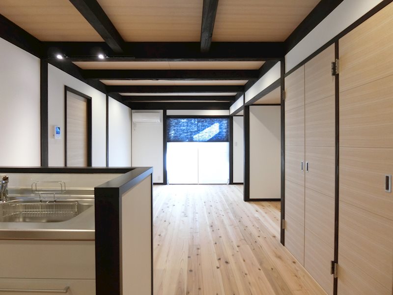 小山元町京町家 リビング