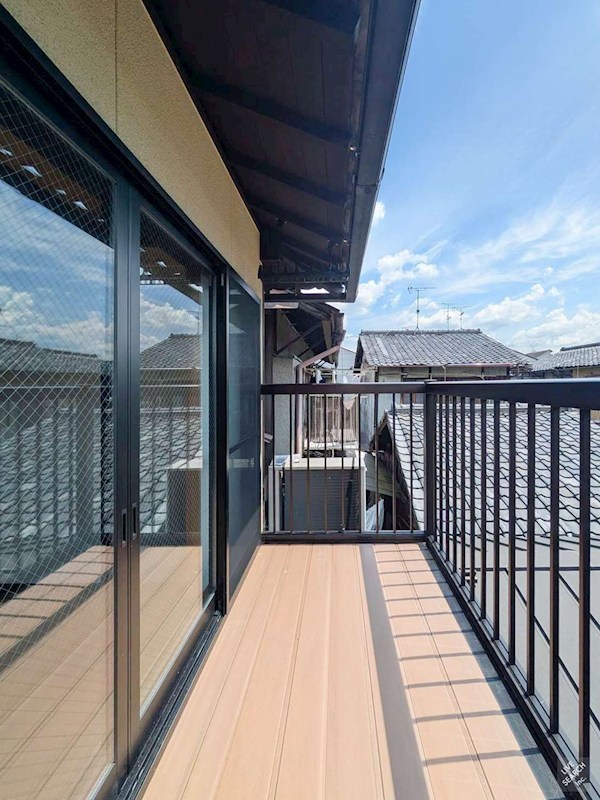 小山元町京町家 ベランダ