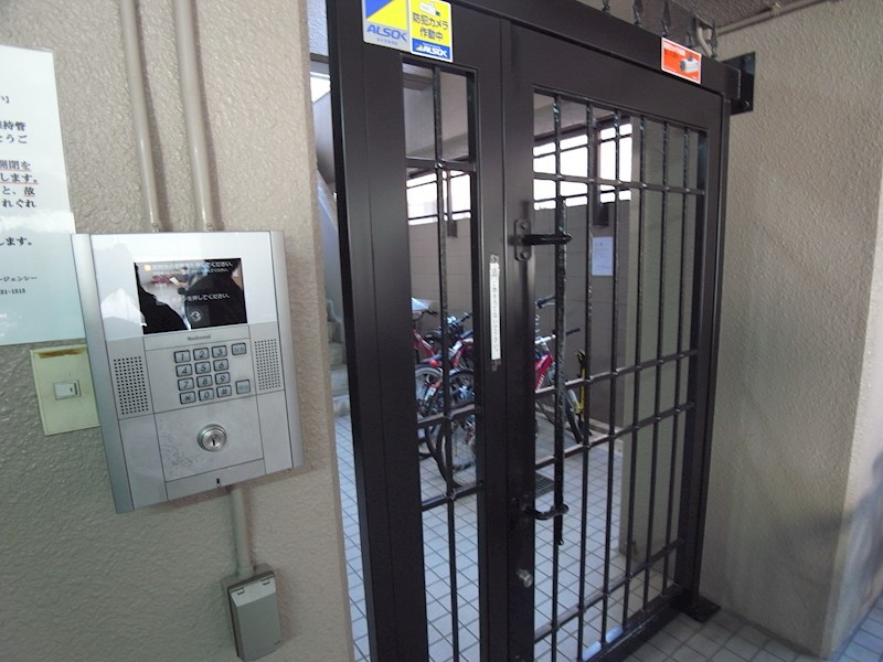 嶋津マンション エントランス