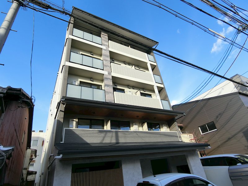 スミレスタ二条城前 外観