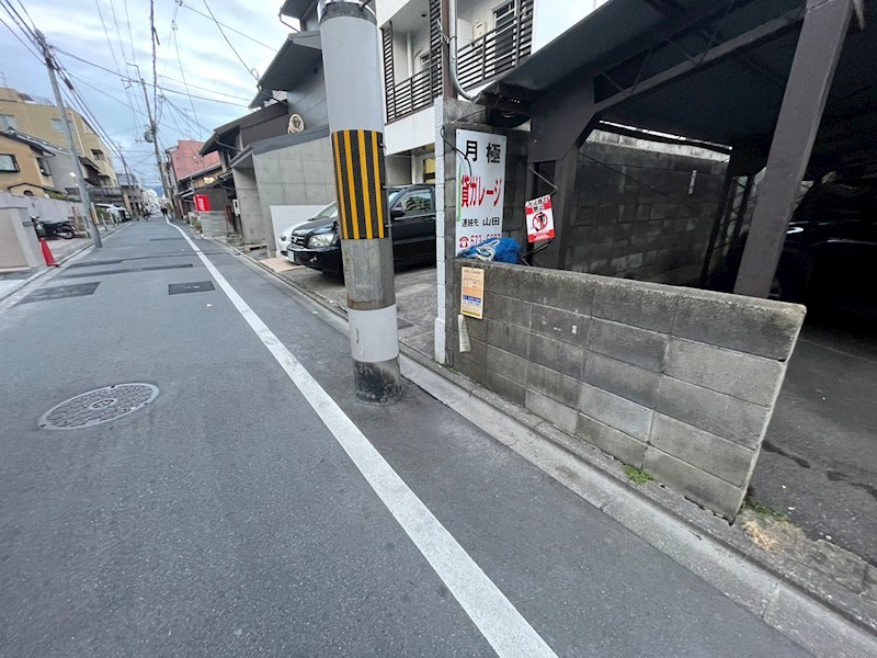 Danke Court その他