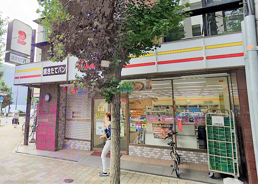 グランクール河原町二条 コンビニ
